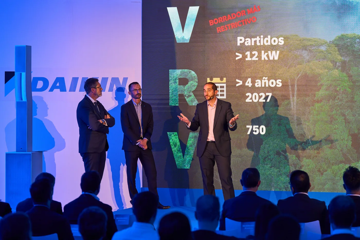 Sala de ponencias en jornada técnica Daikin Ingeniería Madrid